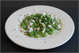 Salade de fèves, menthe et feta