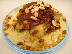 Couscous au poulet et aux oignons caramélisés