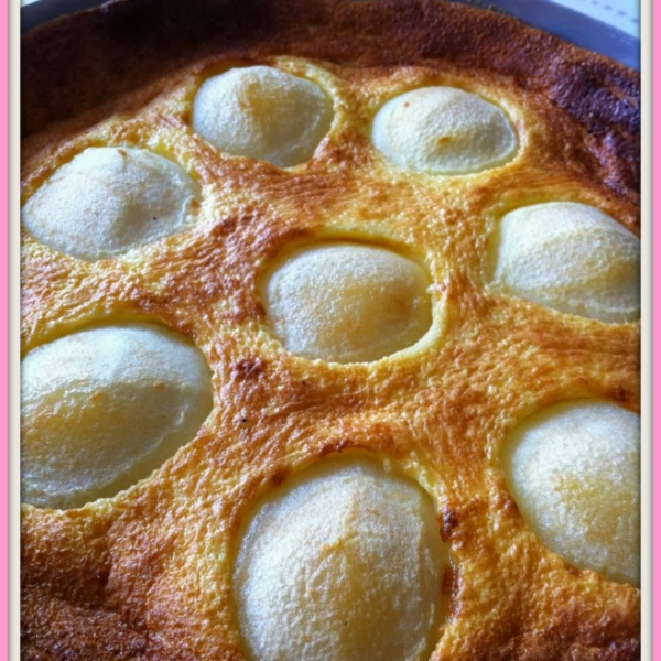Clafoutis soufflé au marron glacé et à la poire