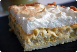Petit Sablé à la Rhubarbe meringué