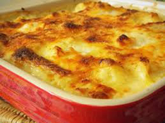 Gratin de chou-fleur au comté, noisettes et gingembre
