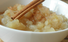 Compote de pommes façon tatin à la vanille