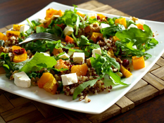 Salade de poulet et butternut, vinaigrette au fond brun