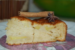 Gâteau au yaourt, pomme et cannelle