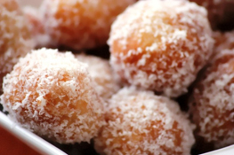 Beignets banane-coco